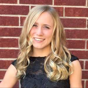 Meet your Posher, Elle